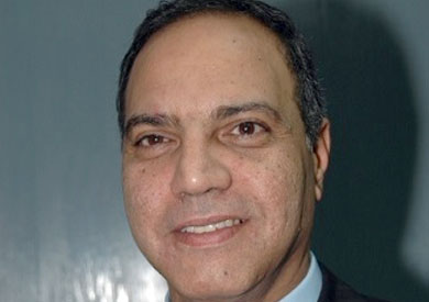 صفوت مسلم رئيس شركة مصر للطيران للسياحة والأسواق الحرة « الكرنك»